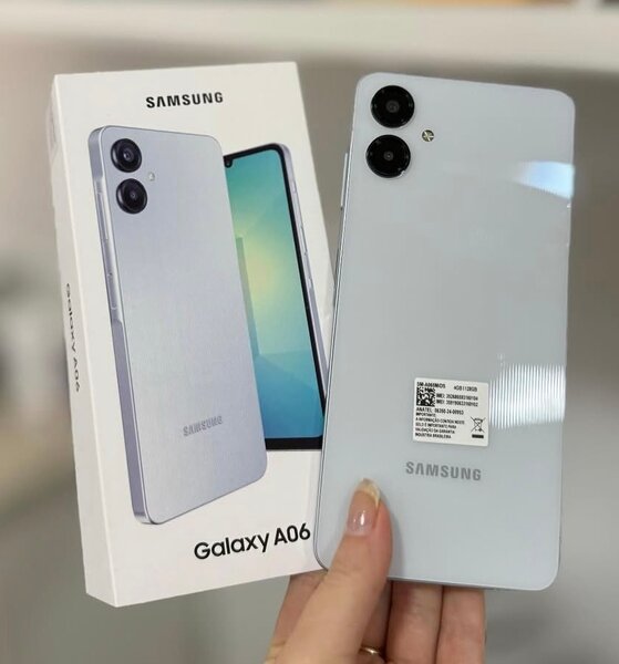 Samsung Galaxy A06 Smartphone
