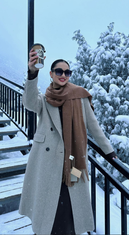 Пальто серое