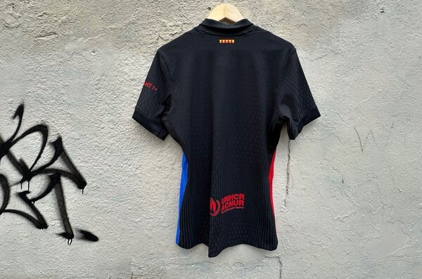 MAILLOT EXTÉRIEUR FC BARCELONE (2024-2025)