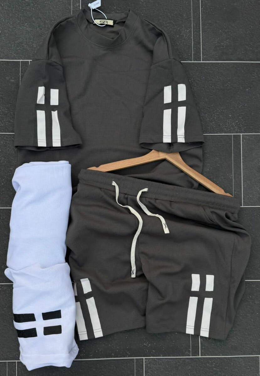 Ensemble de jogging moderne