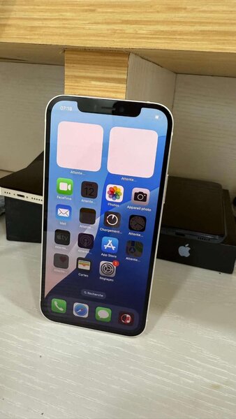 iPhone 12