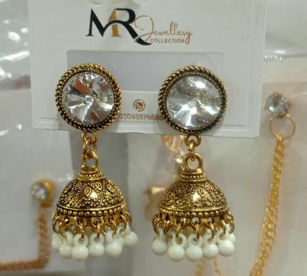 Girls Indian Jhumka Earrings