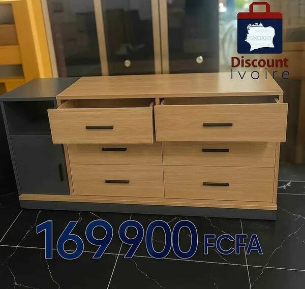 Commode en bois moderne