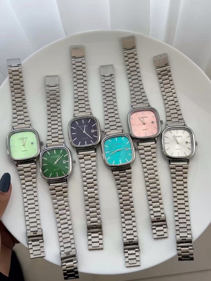 Montres tendance en acier inoxydable