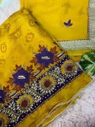 Ladies suit