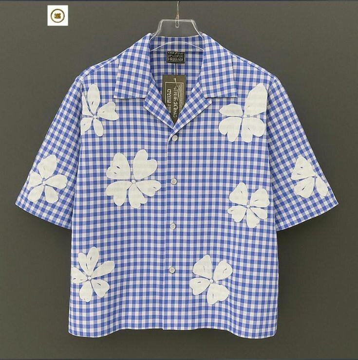 Chemises à motifs floraux