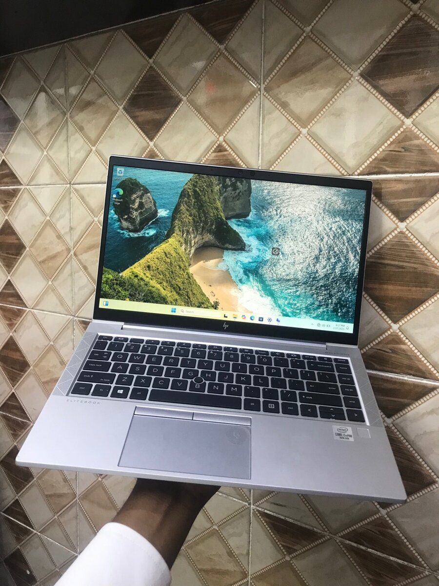 Hp Elitebook 840 G7 core i5 10th Gen