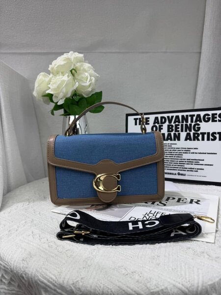 Sac à main élégant en denim