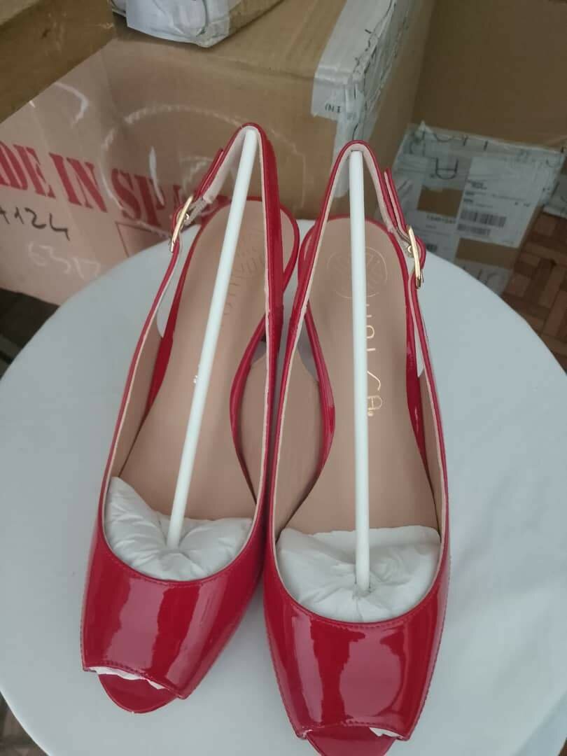 Mules élégantes dorées