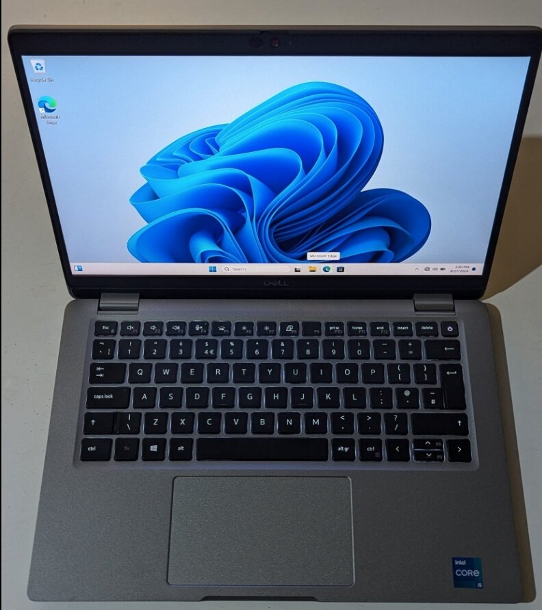 *EXCELLENT CONDITION DELL LATITUDE 5320