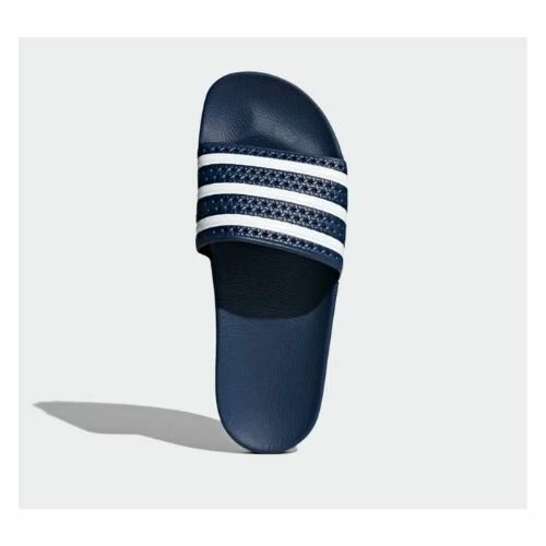 Tongs de bain bleus Adidas
