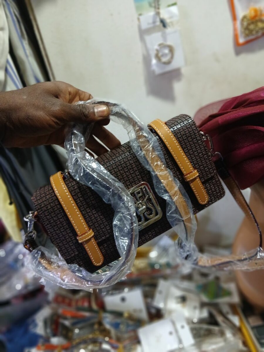 Sac à main élégant en cuir