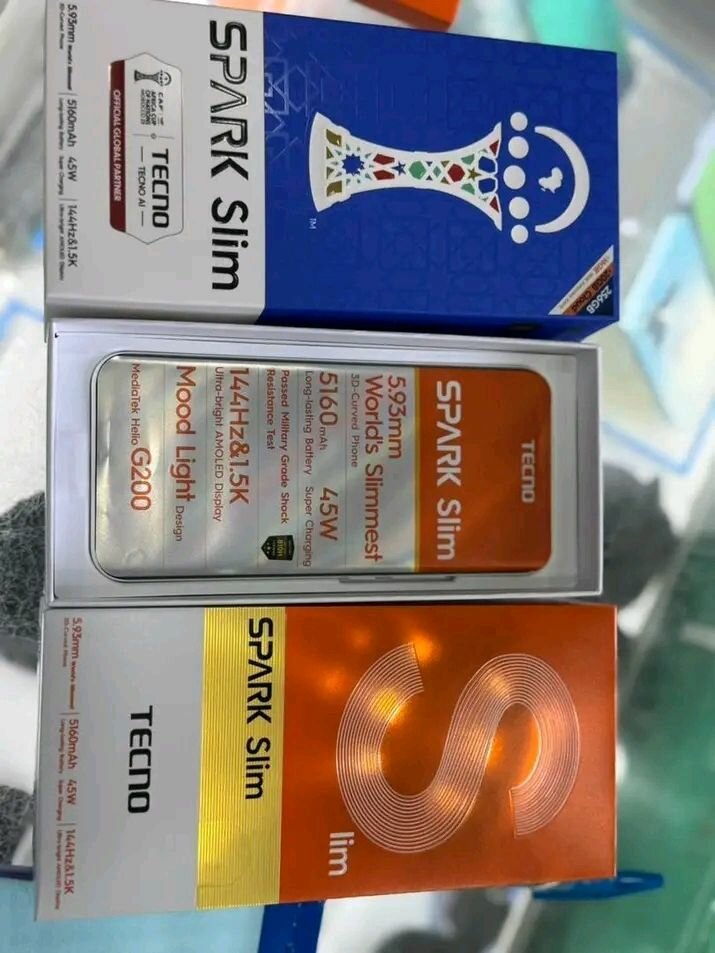 Smartphone Tecno Spark Slim