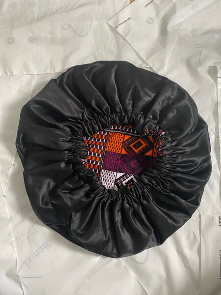 Bonnet mi-PAGNE-mi-SATIN (XL)