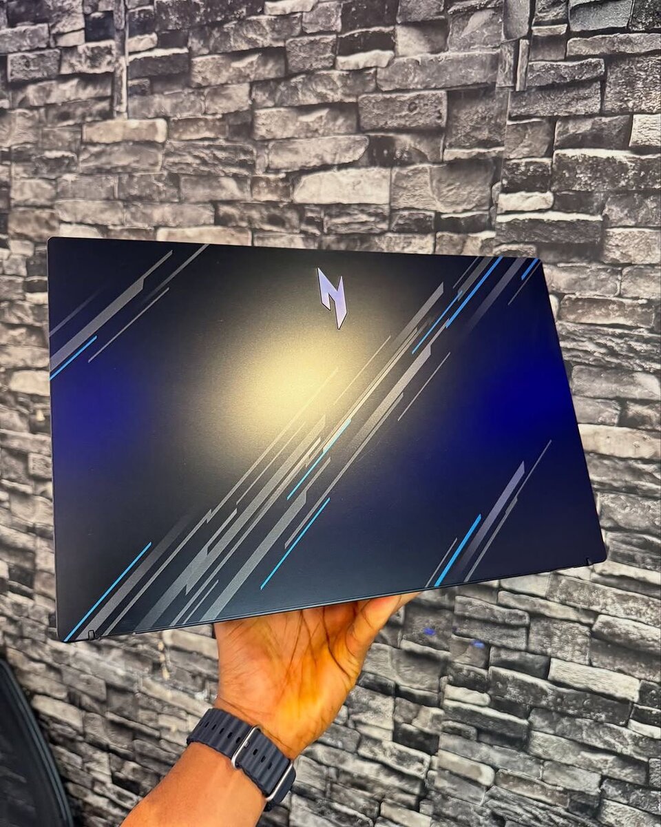 Acer Nitro V15 Gaming Laptop