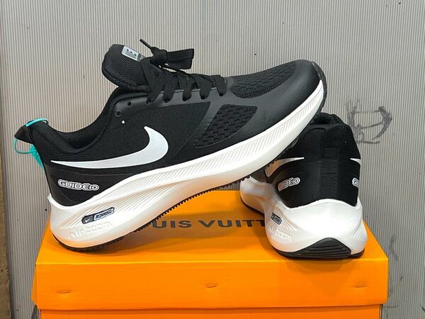 Chaussures Nike homme