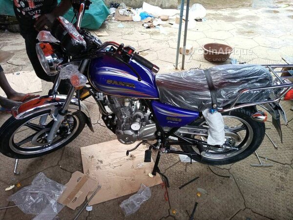 Moto Sanya 125cc route