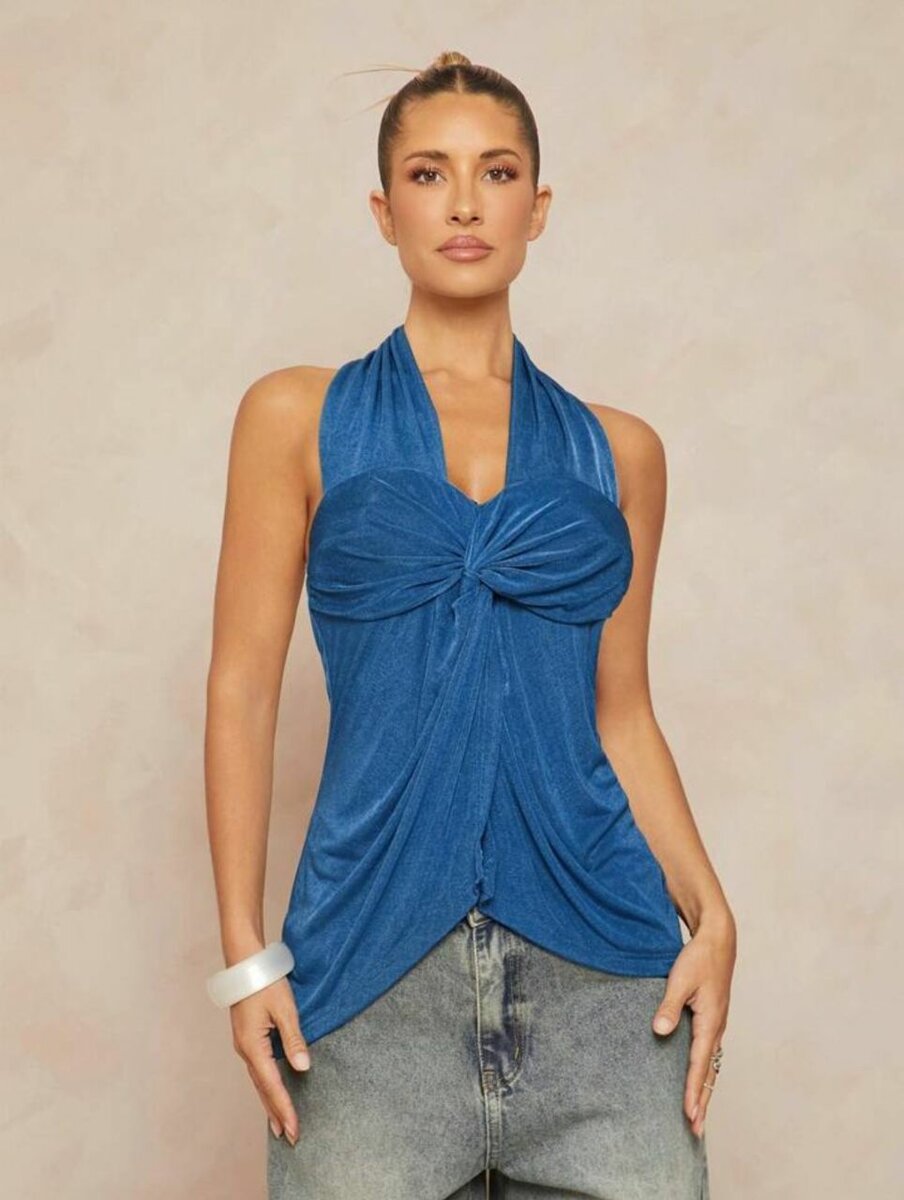 Top dos nu bleu élégant