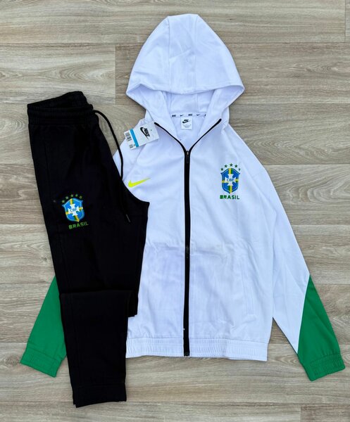 Ensemble de survêtement Brésil