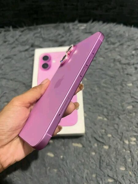Smartphone élégant violet