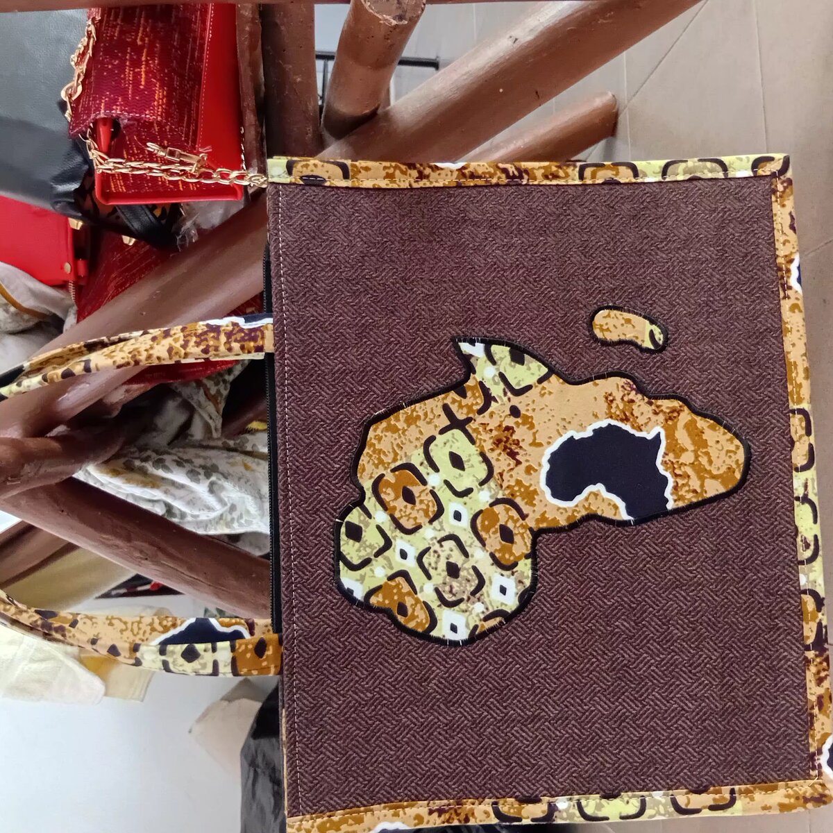 Sac cabas motif africain