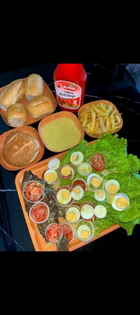 Ensemble de plateaux  plastiqu