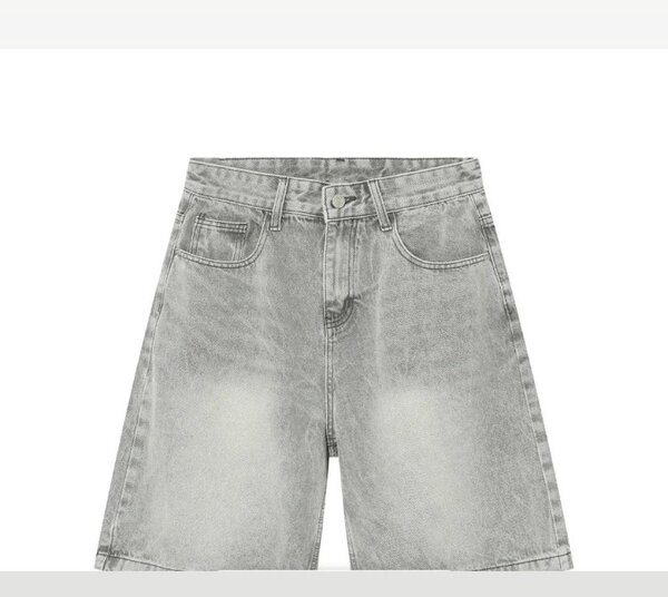 Short jeans