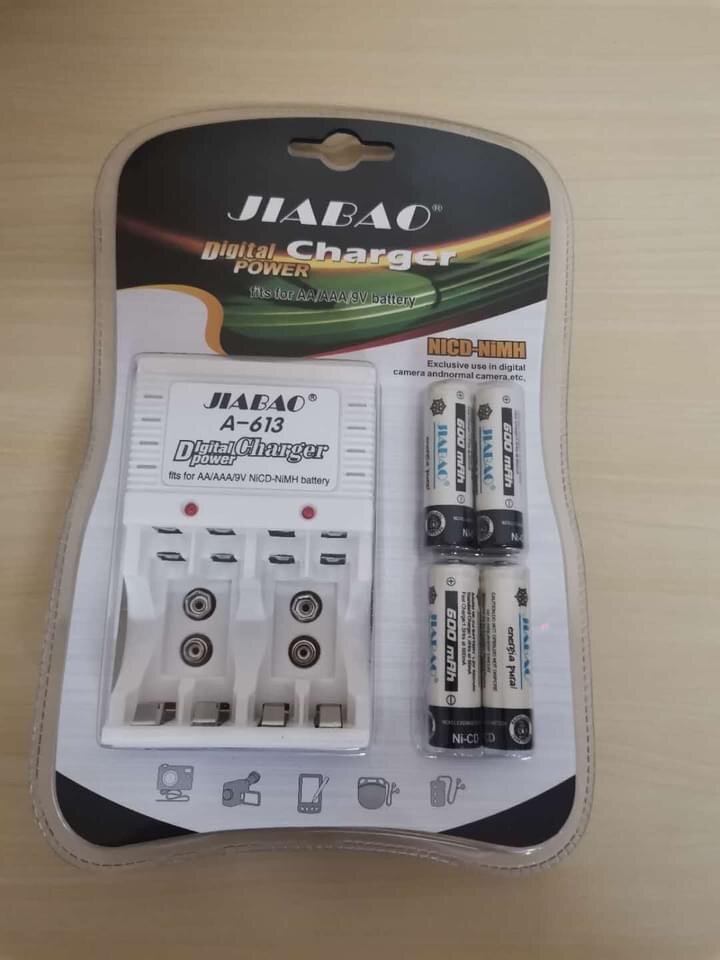 DELL LAPTOP 128GB SSD. 4GB ram.  11.1size(mini)