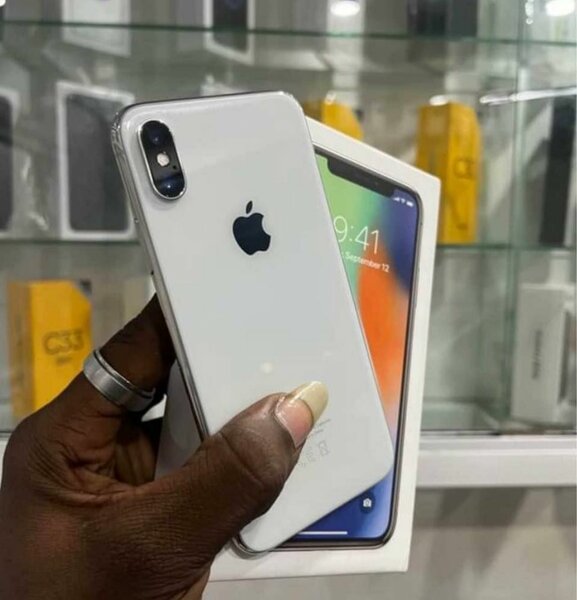 IPHONE X