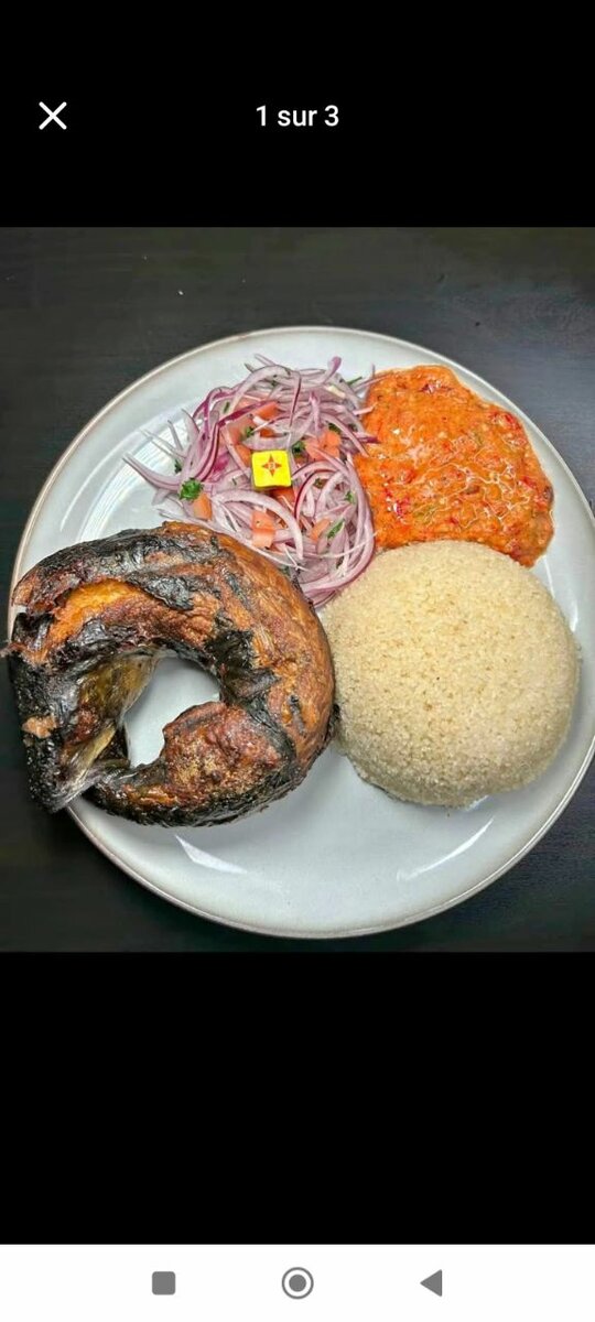 Placali , attiekepoisson fumé