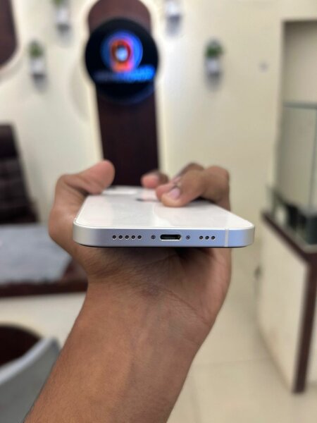 iPhone 12 Blanc 64 Go