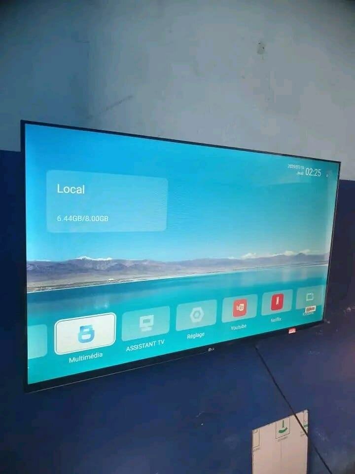Smart TV 4K UHD 55 pouces