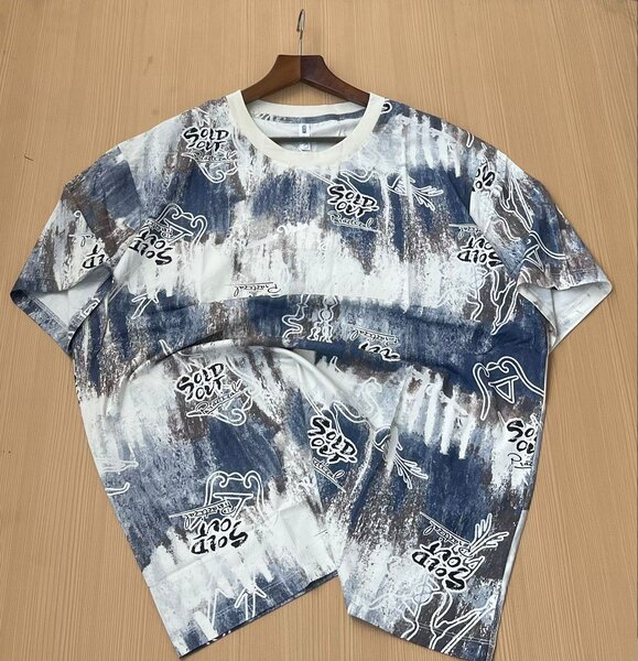 Fashionable T-shirts