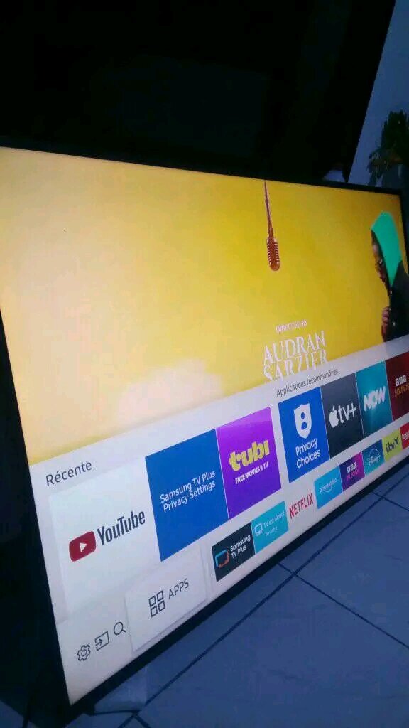 Smart TV 4K UHD WiFi
