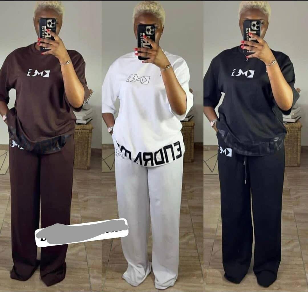 Ensemble dame pantalon et haut