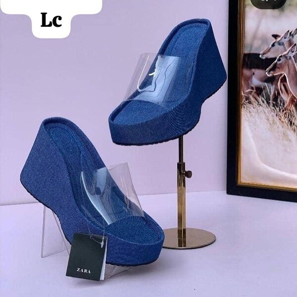 Sandales à talons compensés en denim