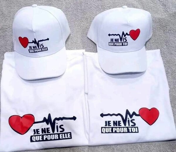 T-shirt et Casquette Coeur Amour pour Couple