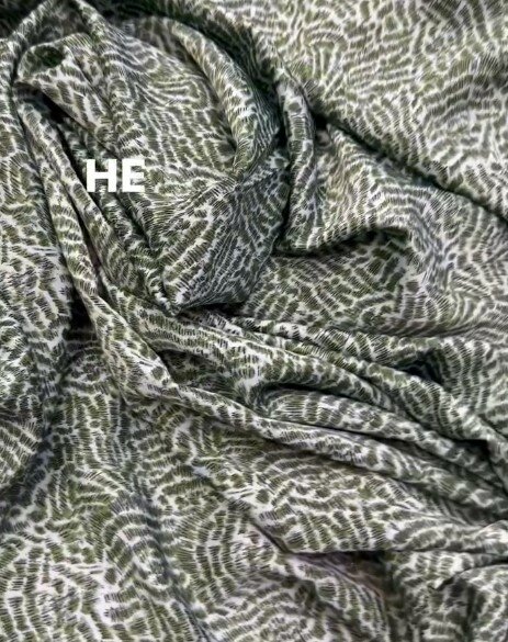 Красивый шёлк с уникальным принтом