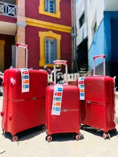 Valises Rigides Rouges Set