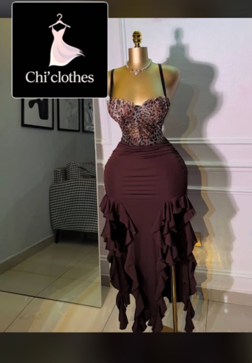 Robe élégante à motifs pour femmes