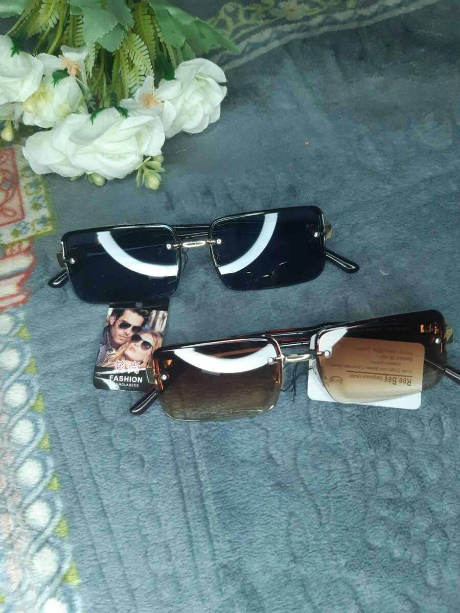 Lunettes de soleil rectangulaires