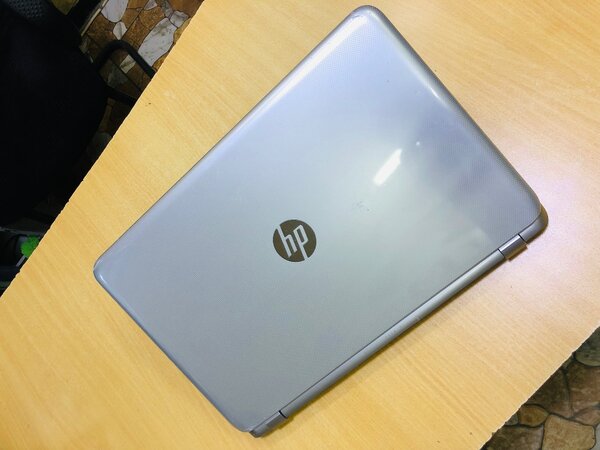 Hp pavilion 17
