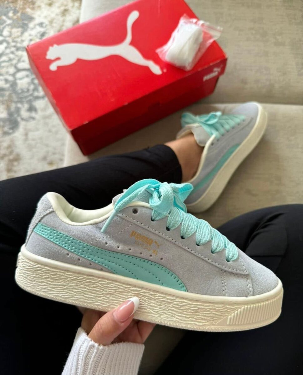 Puma Suede Classic Sneakers