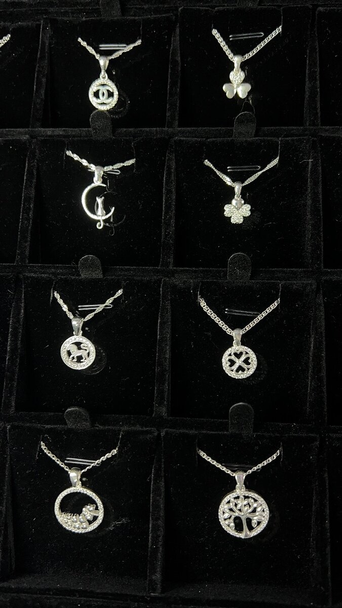 Цепочки с кулоном