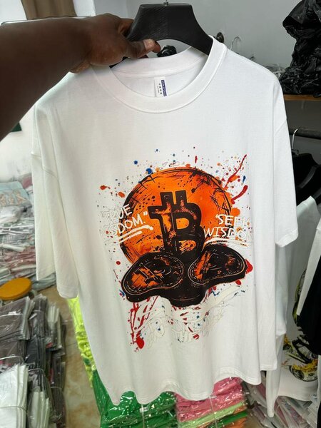 T-shirts imprimés tendance