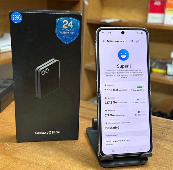 Samsung Galaxy Z Flip6 256GB