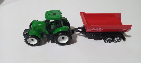 Tracteur Jouet avec Remorques