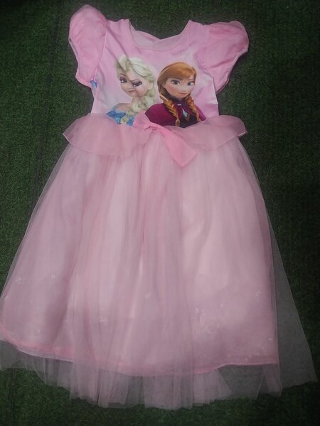 Beauty dresses for girls