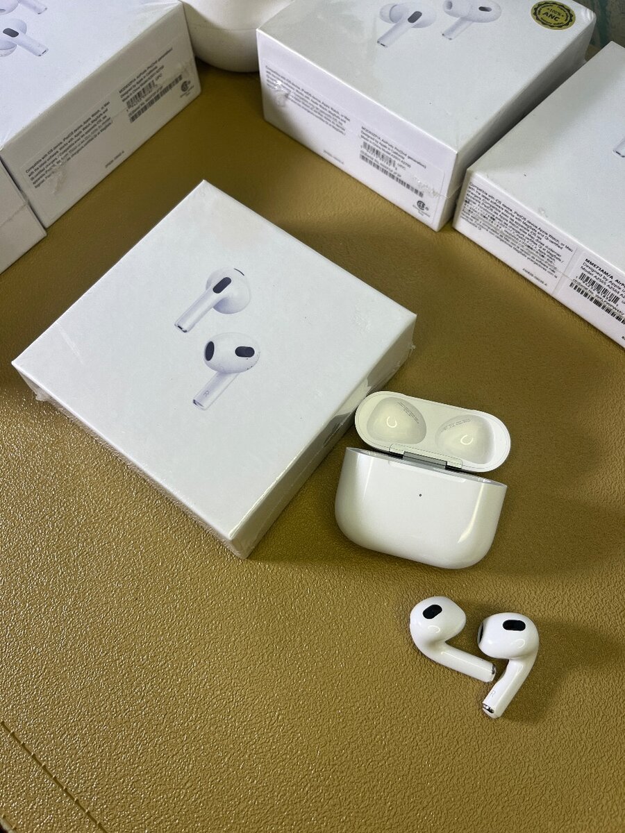AirPods 3