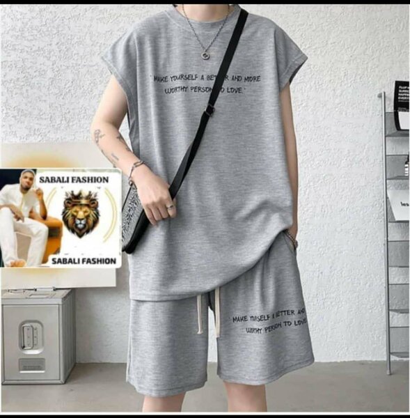 T-shirt top and down